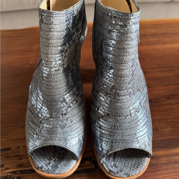 $450+ PAUL GREEN Cayanne Peep Toe Sandal BOOTIE LEATHER SNAKE DENIM 7 - Picture 3 of 10